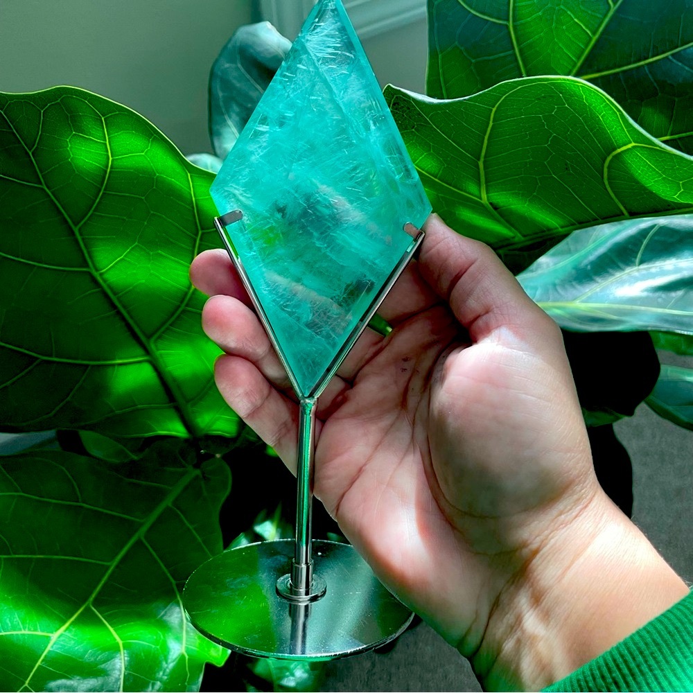 Crystal Baja blast fluorite diamond with stand